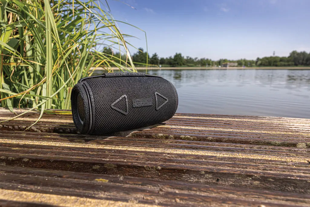 Altavoces personalizados ecológicos para empresas sostenibles