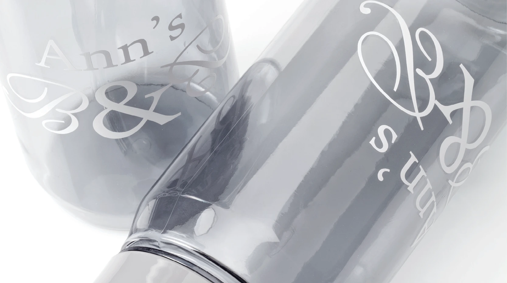Botellas personalizadas para empresas en serigrafía circular